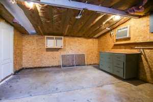 15 S Jackson St (42)