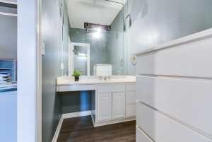 1001 Avondale Ave (39)