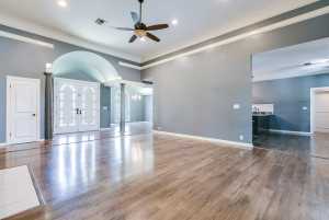 1001 Avondale Ave (5)