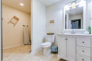 513 E 25th St (17)