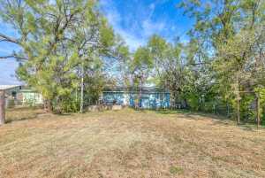 513 E 25th St (24)