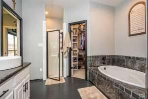 3918 Caroline Lane (18)