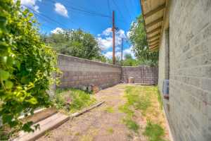 415 S Monroe St (3)