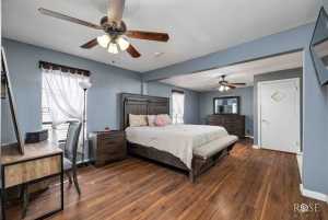 606 E 17th St (12)