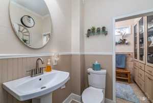10 N Jefferson St (18)