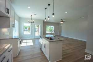 1327 State St (10)