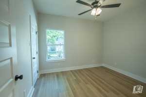 1327 State St (17)