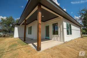 1327 State St (24)