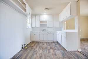 1106 Country Club Dr (10)