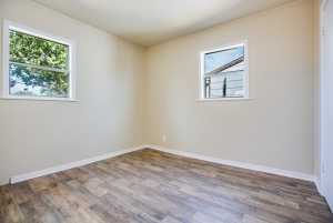 1106 Country Club Dr (17)