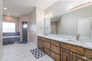 1978 Colonial Dr (18)