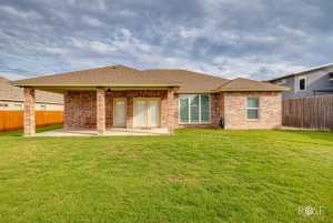 1978 Colonial Dr (27)