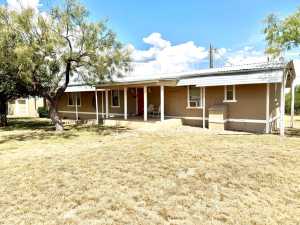 425 Summit Dr