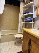 425 Summit Dr (17)