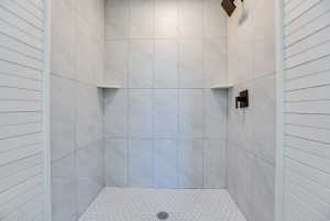 212 Drinkard St (17)