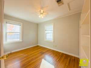 220 N Broadway St (12)