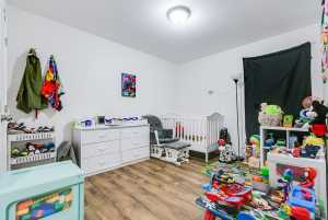 363 E 49th St (17)