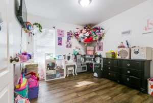 363 E 49th St (19)