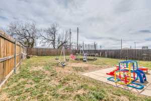 363 E 49th St (22)