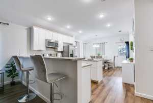 363 E 49th St (5)