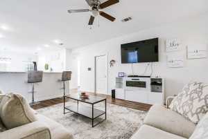 363 E 49th St (7)