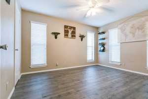 147 Las Lomas Dr (21)
