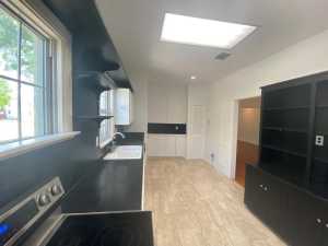 1001 S David St (21)