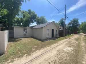 1001 S David St (47)