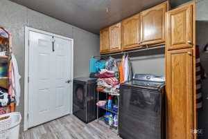 1920 Shady Point Circle Dr (37)