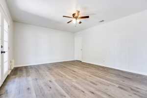 2021 Field Ave (11)
