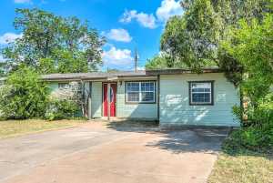 2021 Field Ave (2)