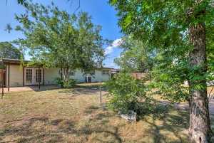 2021 Field Ave (22)