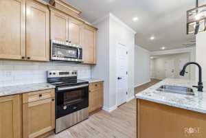 3130 Forest Hill Dr (9)