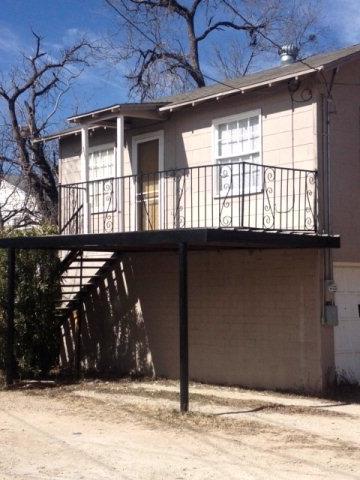 1010 1/2 Austin St