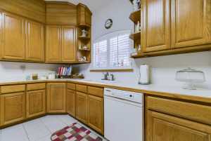 6006 Warwick Dr (12)