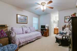 6006 Warwick Dr (22)