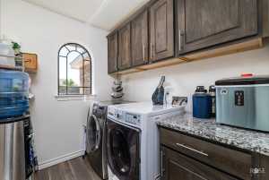 1938 Case Ave (16)