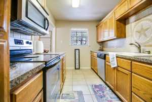 2002 Willow Dr (14)