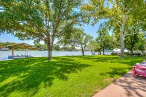 2002 Willow Dr (38)