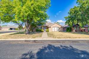 3266 Forest Hill Dr (2)