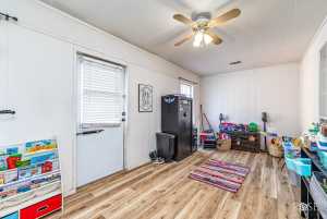 3266 Forest Hill Dr (23)