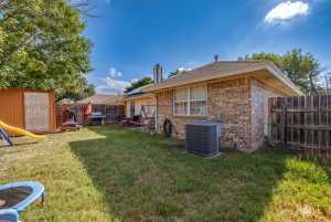 3266 Forest Hill Dr (27)