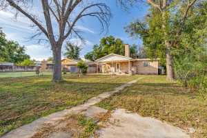 611 Allen Dr (28)