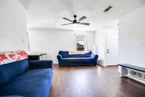 938 40th St (7)