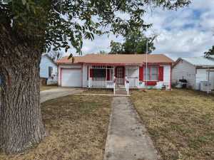 1314 Koberlin St (2)