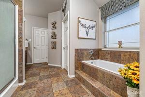 6021 Stratford Ave (17)