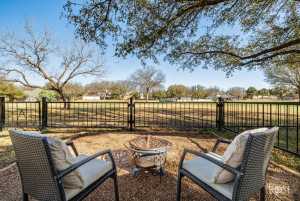 5318 Beverly Dr (33)