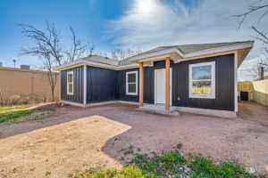 1516 E Harris Ave (21)