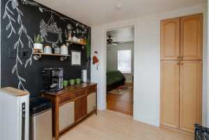 316 N Van Buren St (24)