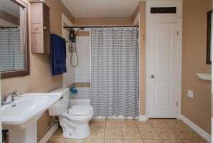 316 N Van Buren St (27)